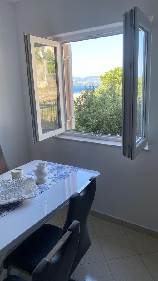 Panorama Apartment Jakov Омиш Экстерьер фото